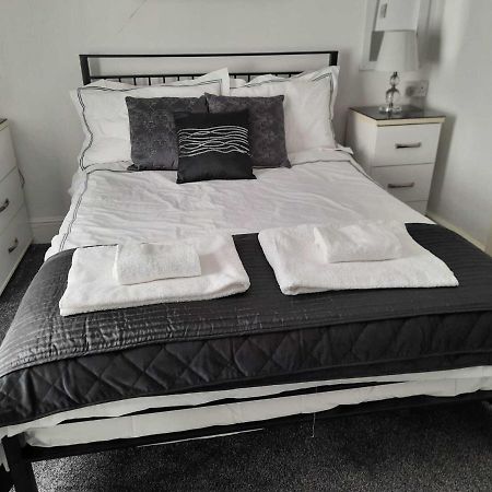 Phildene Suites Blackpool Extérieur photo