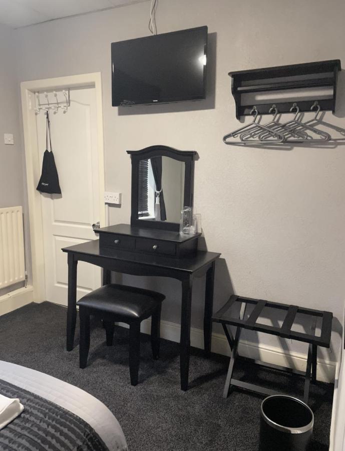 Phildene Suites Blackpool Extérieur photo