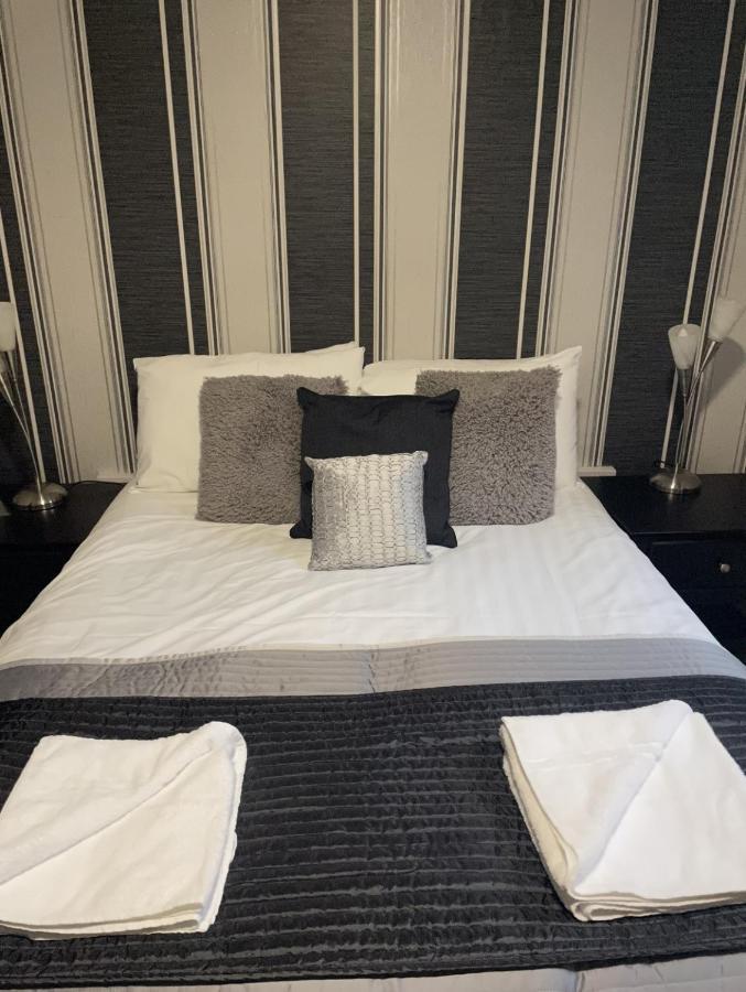Phildene Suites Blackpool Extérieur photo