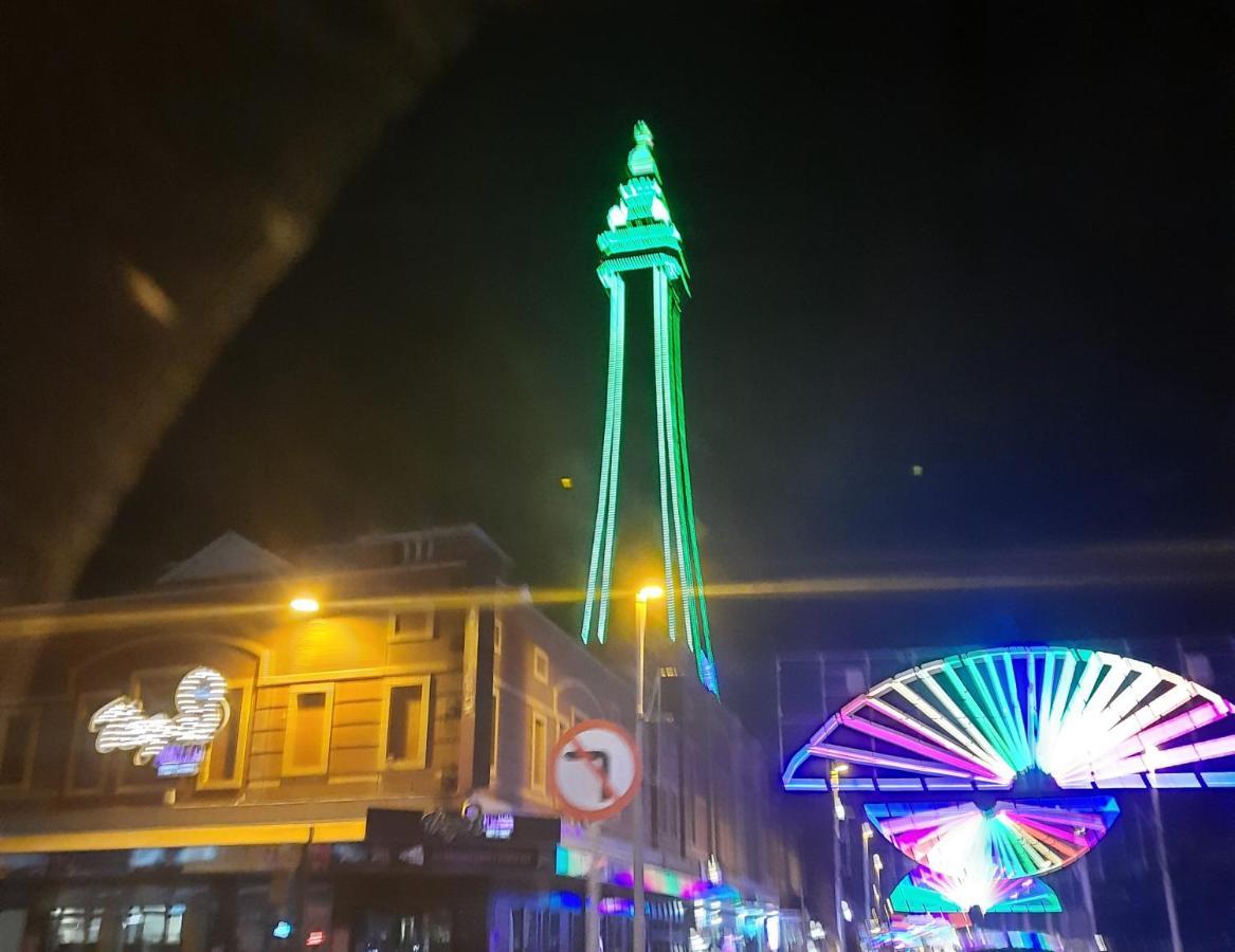 Phildene Suites Blackpool Extérieur photo
